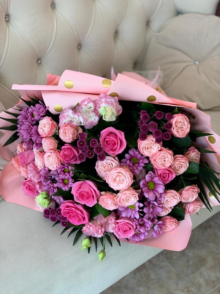 Букет цветов из: Хризантемы, Розы и Лизиантусы в Поселок совхоза Сафоновский