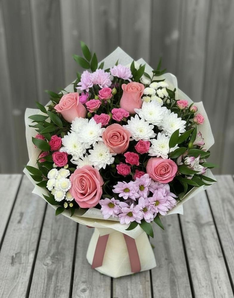 Букет цветов из: Альстромерии, Гвоздики, Розы и Хризантемы в Поселок совхоза Сафоновский