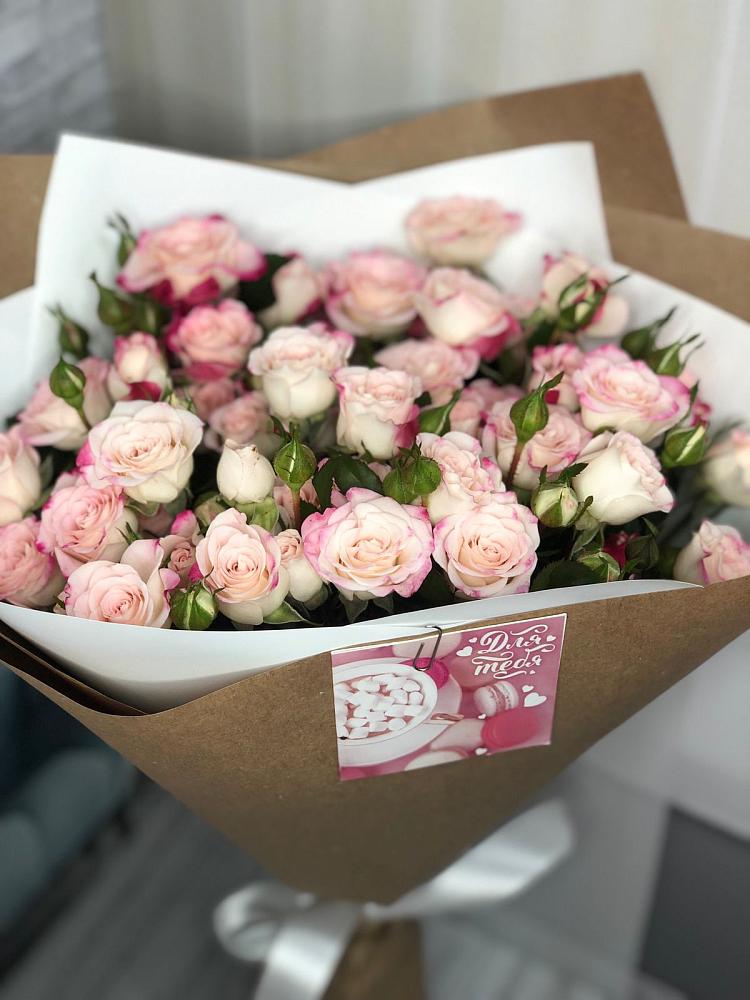 Букет цветов из: Розы в Поселок совхоза Сафоновский