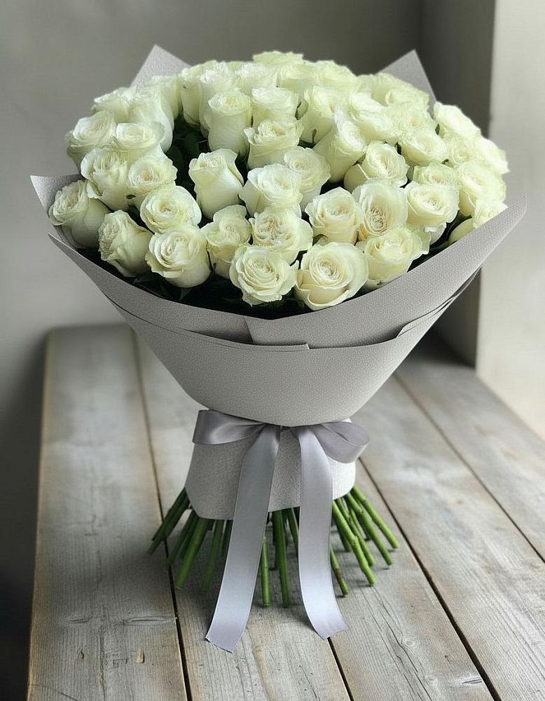 Букет 35 Белых роз в Поселок совхоза Сафоновский