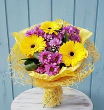 Букет цветов из:  Хризантемы и Герберы в Поселок совхоза Сафоновский