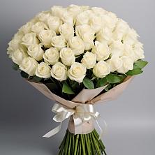 Букет 101 беля роза Белоснежка в Поселок совхоза Сафоновский