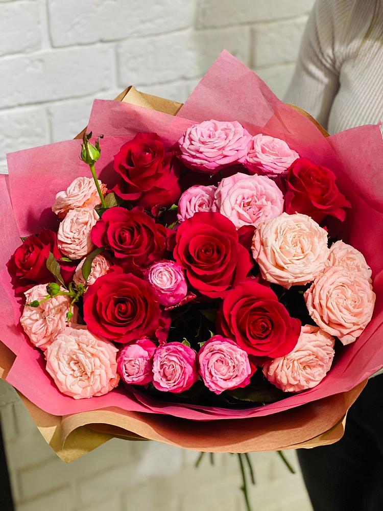 Букет цветов из: Розы в Поселок совхоза Сафоновский