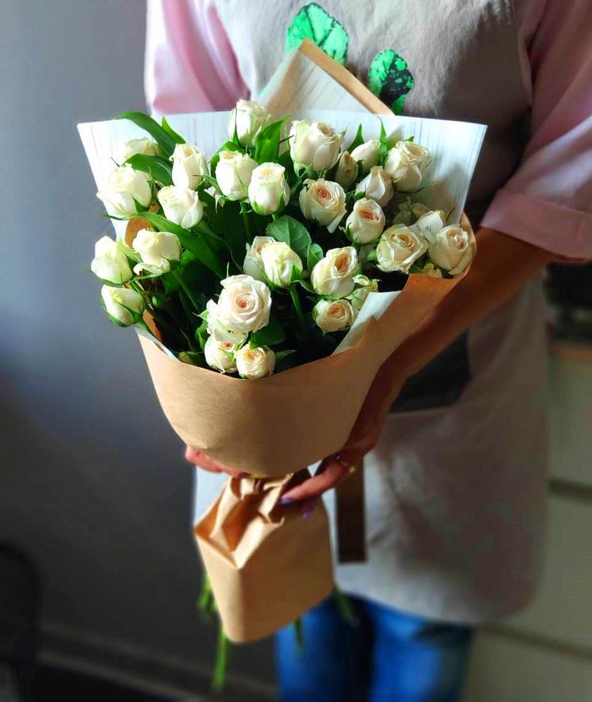 Букет цветов из: Розы в Поселок совхоза Сафоновский