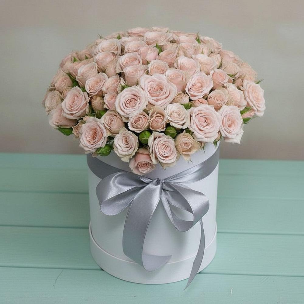 Цветочная композиция из Розы в шляпной коробке в Поселок совхоза Сафоновский